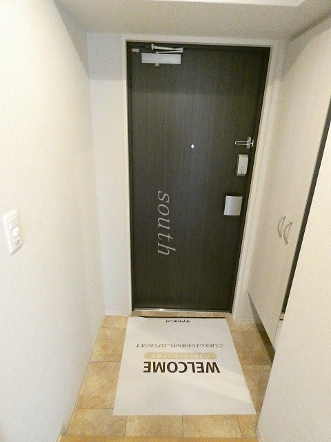 玄関　シューズＢＯＸ付きの玄関