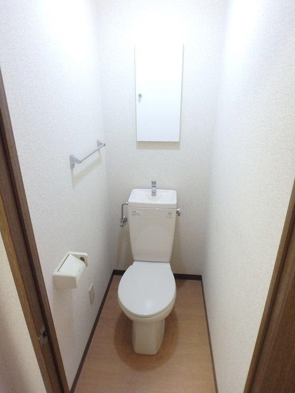 トイレ　トイレ