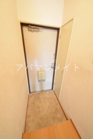 玄関　シンプルで使いやすい玄関です