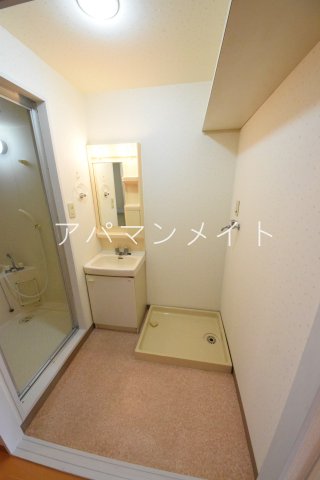 その他設備　洗濯機置場です