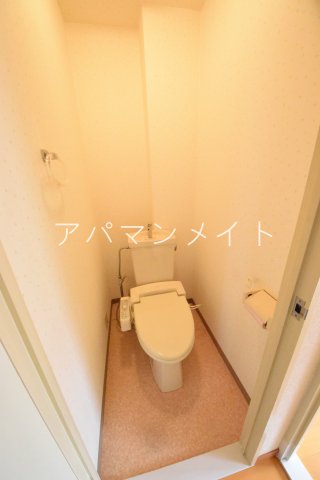 トイレ　シンプルで使いやすいトイレです