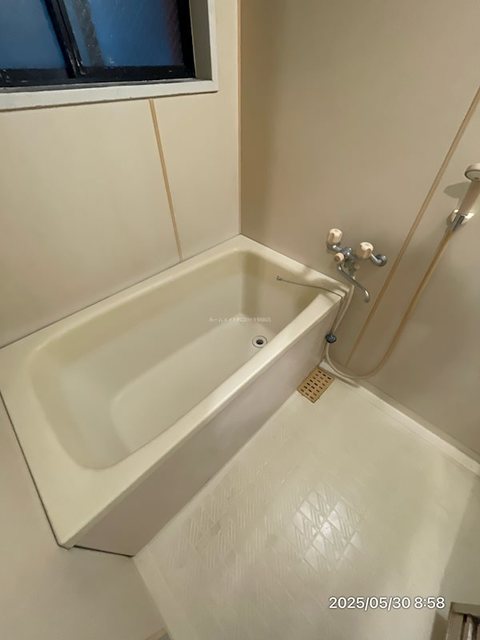 バス・シャワールーム　別部屋参考写真