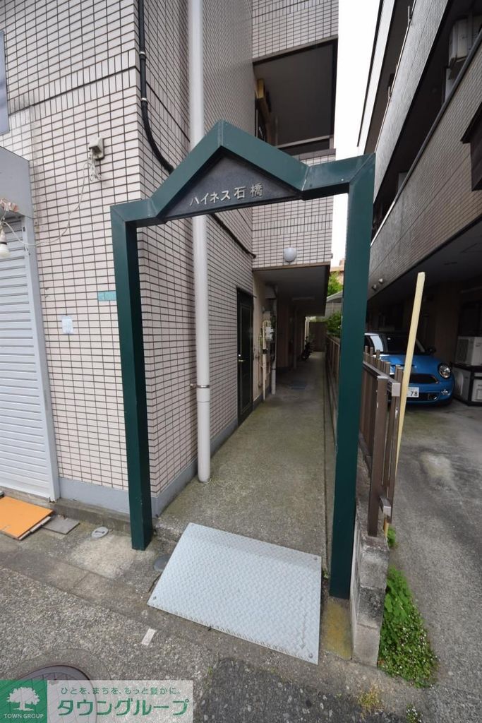 エントランス　外観