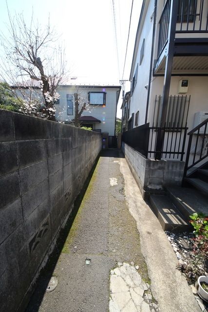エントランス　★お部屋への道です★