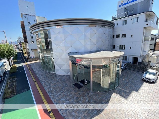 銀行　高知信用金庫下街支店（銀行）まで395m