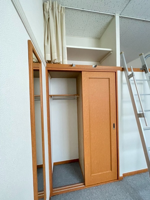 収納　クローゼット