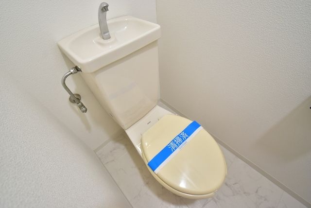 トイレ　くじらのゼロ賃貸は＼仲介手数料0円×初期費用最安×全国対応／