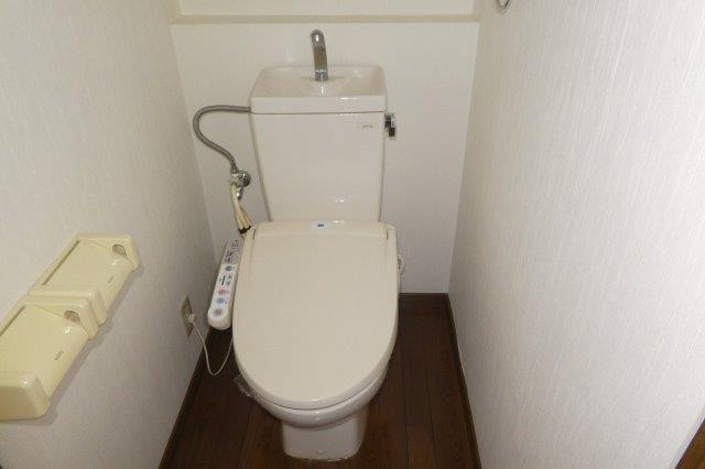 トイレ　ウォシュレット