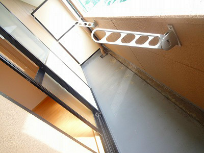 バルコニー　日当たりの良いベランダになります。