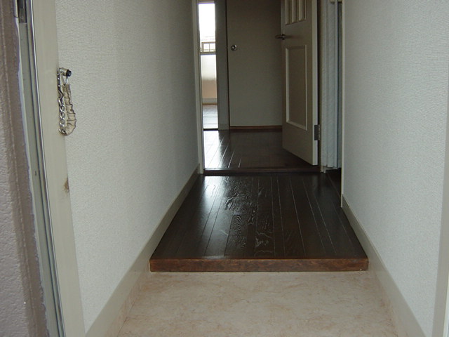 玄関　玄関（イメージ）