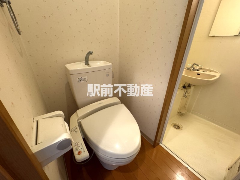 トイレ　トイレ