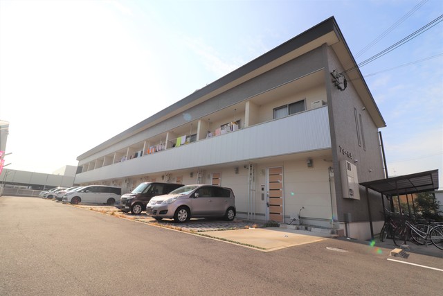 建物外観　フォールム