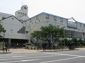 小学校　神戸市立和田岬小学校（小学校）まで729m