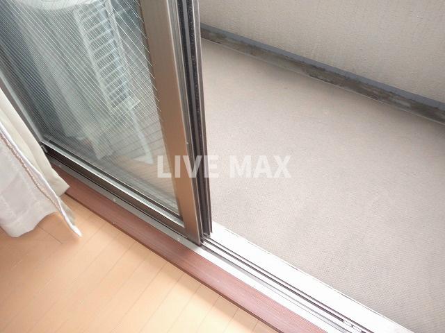バルコニー　※別部屋のお写真になります