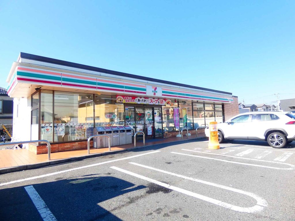 コンビニ　セブンイレブン松戸古ヶ崎１丁目店（コンビニ）まで390m