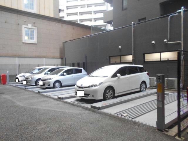 駐車場　駐車場
