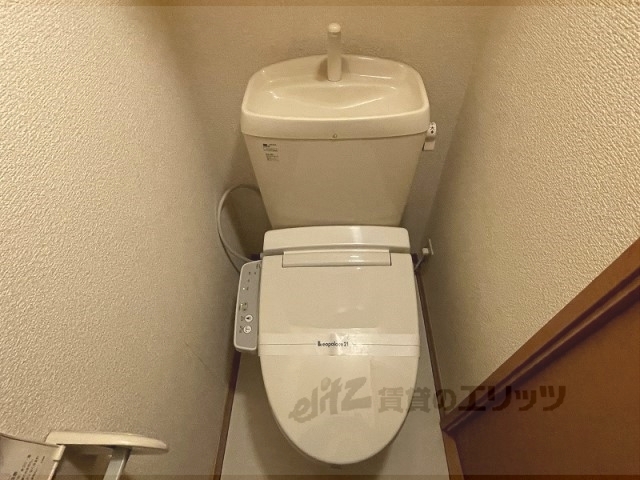 レオパレス日吉のトイレ写真