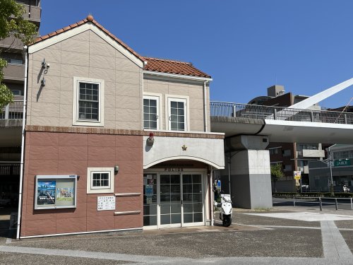 警察署・交番　都筑警察署 北山田駅前交番（警察署・交番）まで322m