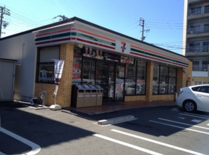 コンビニ　セブンイレブン 名古屋牛田通店（コンビニ）まで350m