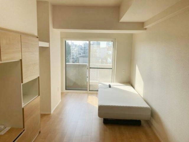 居室・リビング　※別部屋の参考写真です。