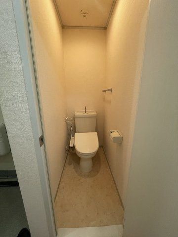 トイレ　別のお部屋の写真です