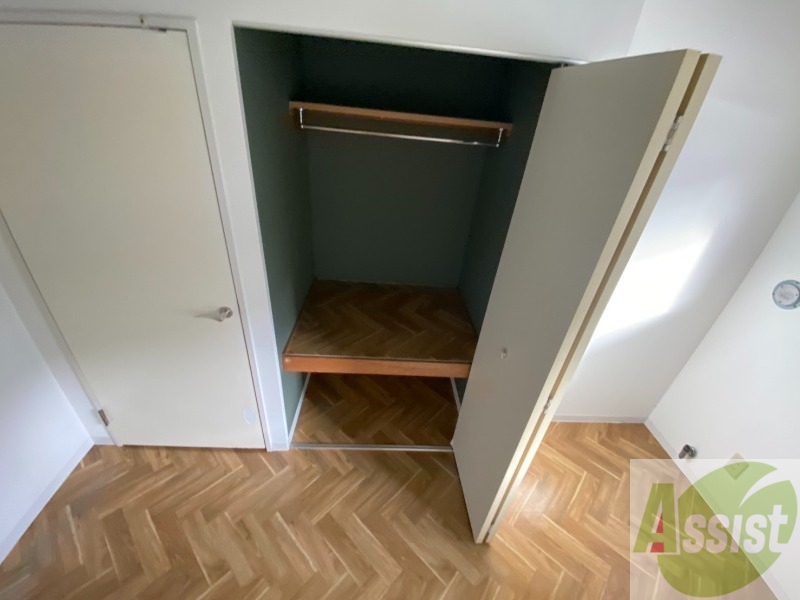 収納　収納もバッチリあるのでお部屋が片付きますよ！