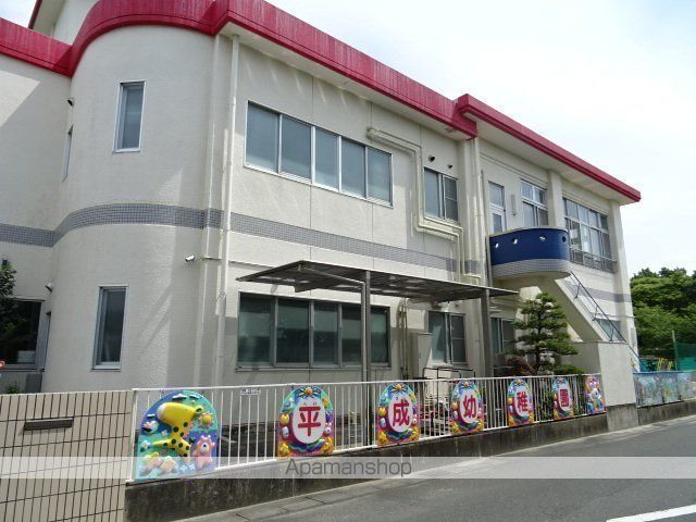 幼稚園・保育園　平成幼稚園（幼稚園・保育園）まで563m
