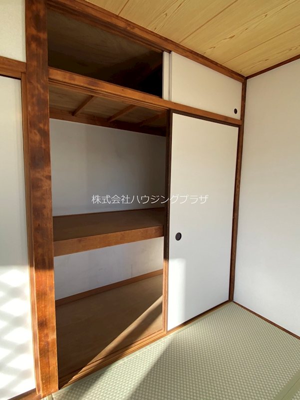 収納　和室5.0帖収納