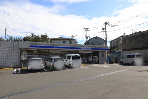 コンビニ　ローソン 横須賀久比里店（コンビニ）まで770m