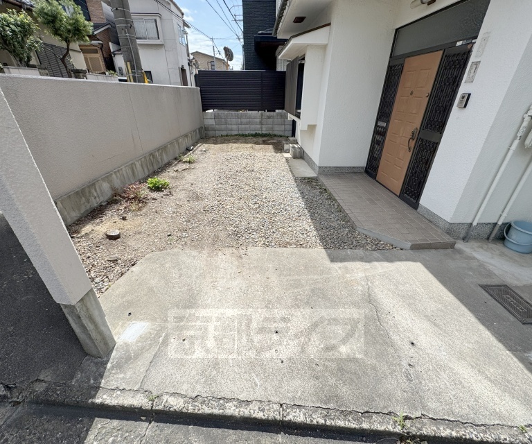 深草中ノ島町貸家の外観写真