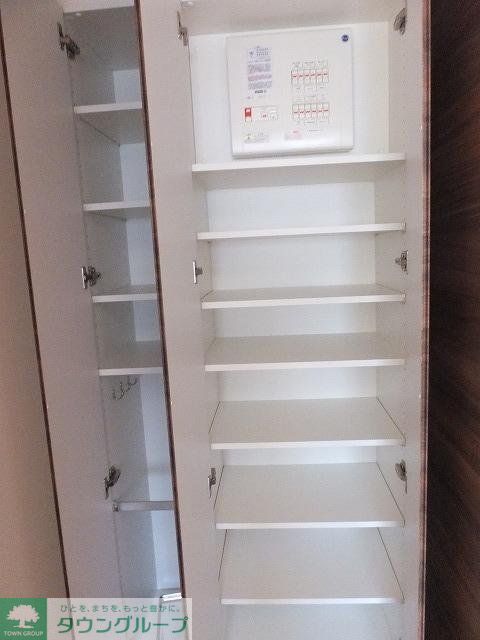 収納