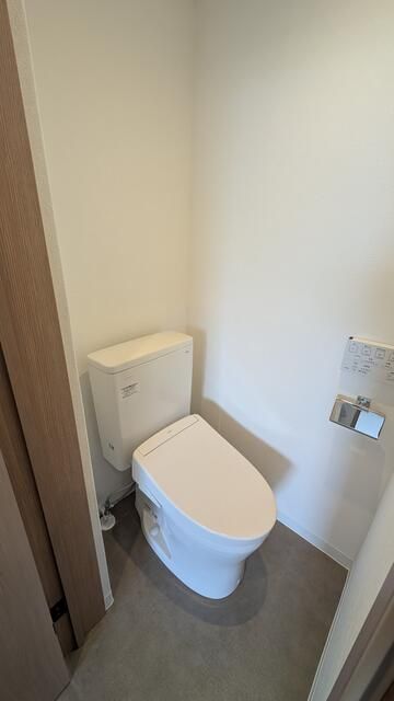 BELLTREE岡本山手のトイレ写真