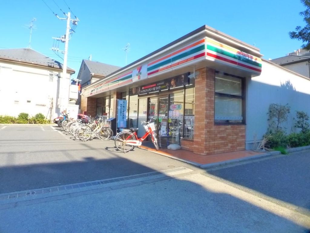 コンビニ　セブンイレブン江戸川南篠崎4丁目店（コンビニ）まで290m