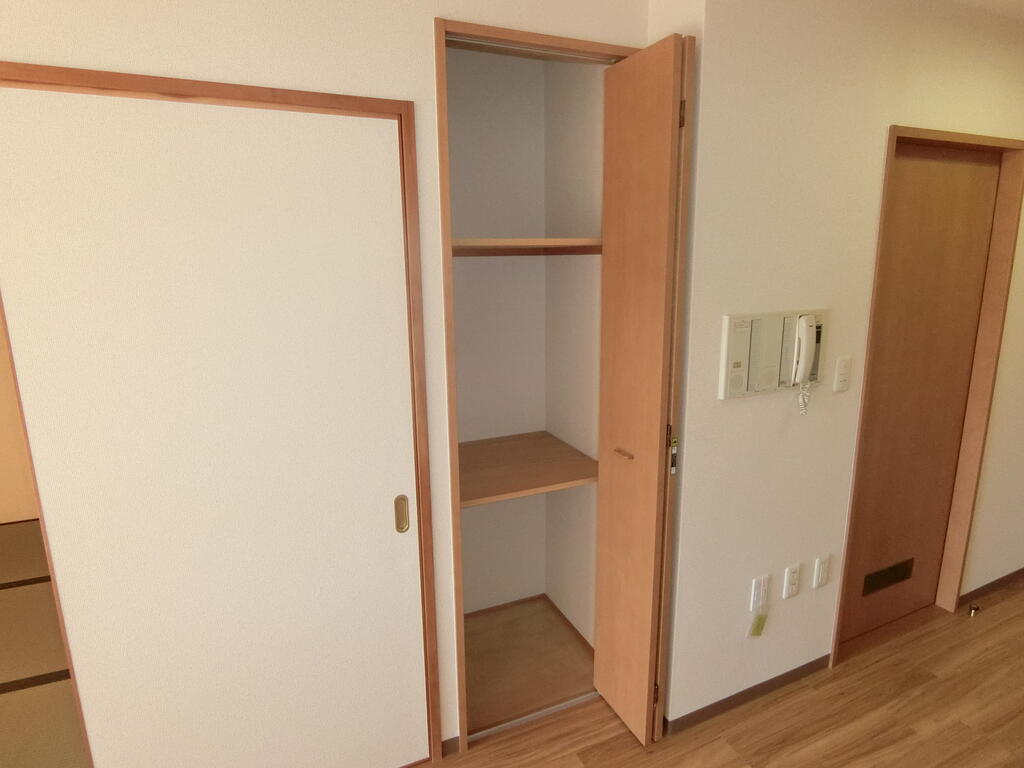 アメニティコート芦屋春日南棟の内装写真