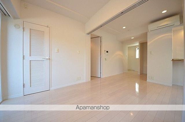 ベルファース大井町の居間写真
