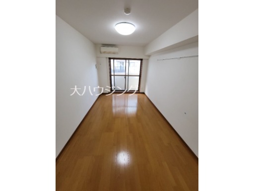 居室・リビング　その他部屋写真もございます