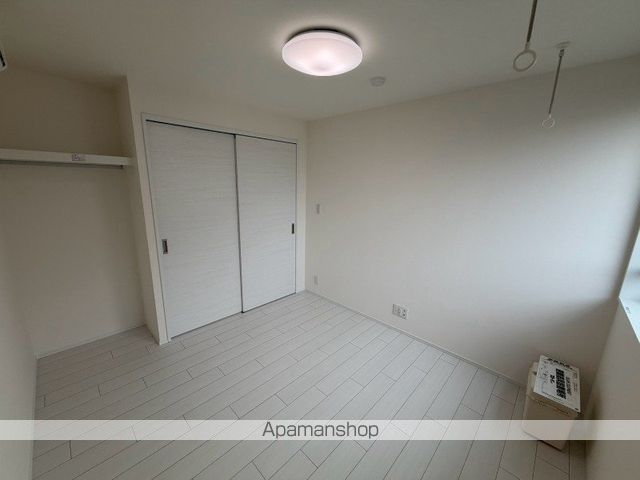 アステール旭町の居間写真