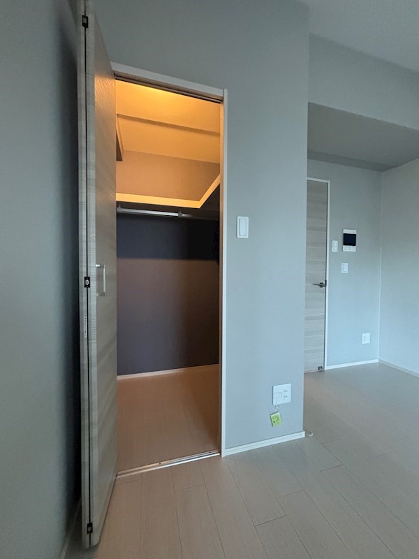 収納　※同タイプのお部屋の写真になります。　　ウォークインクローゼ