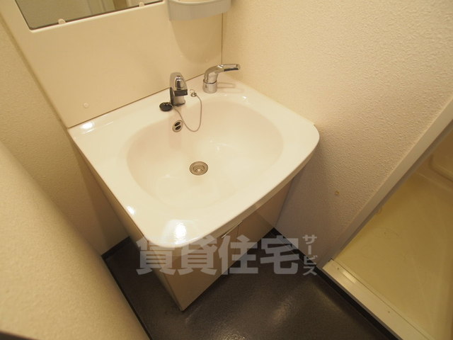 洗面設備　同マンション別タイプ