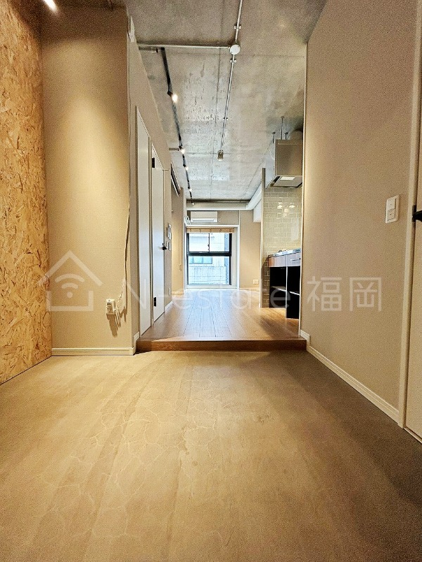 地下鉄空港線 藤崎駅 徒歩4分 10階建 築5年の玄関写真