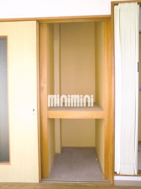 その他　１部屋に２ヶ所も収納があります