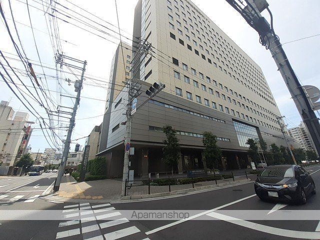 病院　川崎医科大学総合医療センター（病院）まで800m