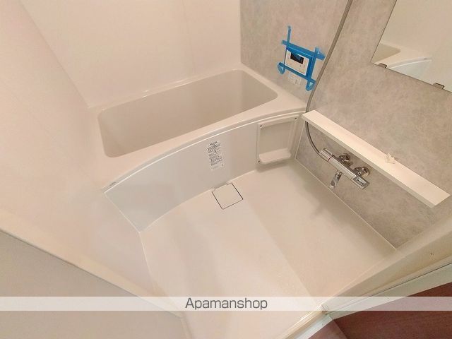 大阪モノレール本線 蛍池駅 徒歩7分 3階建 築3年の風呂写真