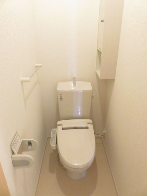 【アバンツァートカーサＡのトイレ】