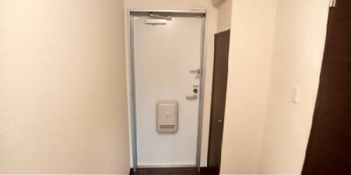 玄関　設備・使用は号室により異なる為、現況を優先致します。