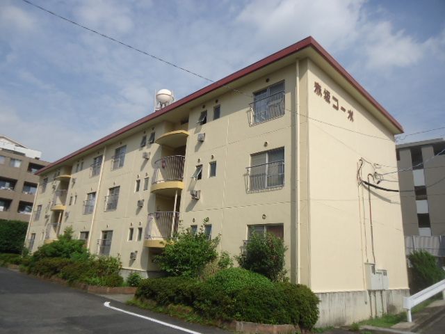 名古屋市千種区赤坂町のマンションの建物外観