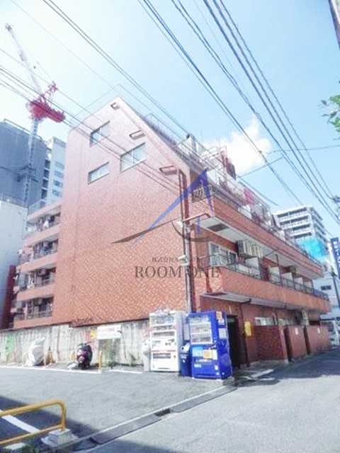 新宿区歌舞伎町のマンションの建物外観