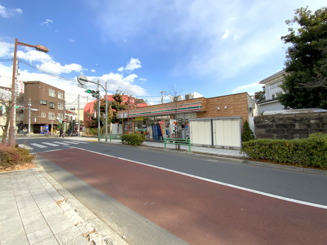 コンビニ　セブンイレブン中野もみじ山通り店（コンビニ）まで237m