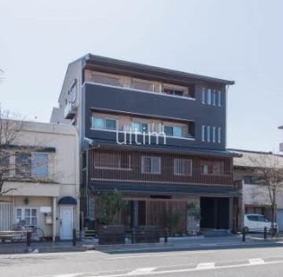 京洛舎　東山三条の建物外観