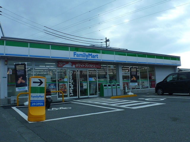 【フォブールＭＩＳＡのコンビニ】